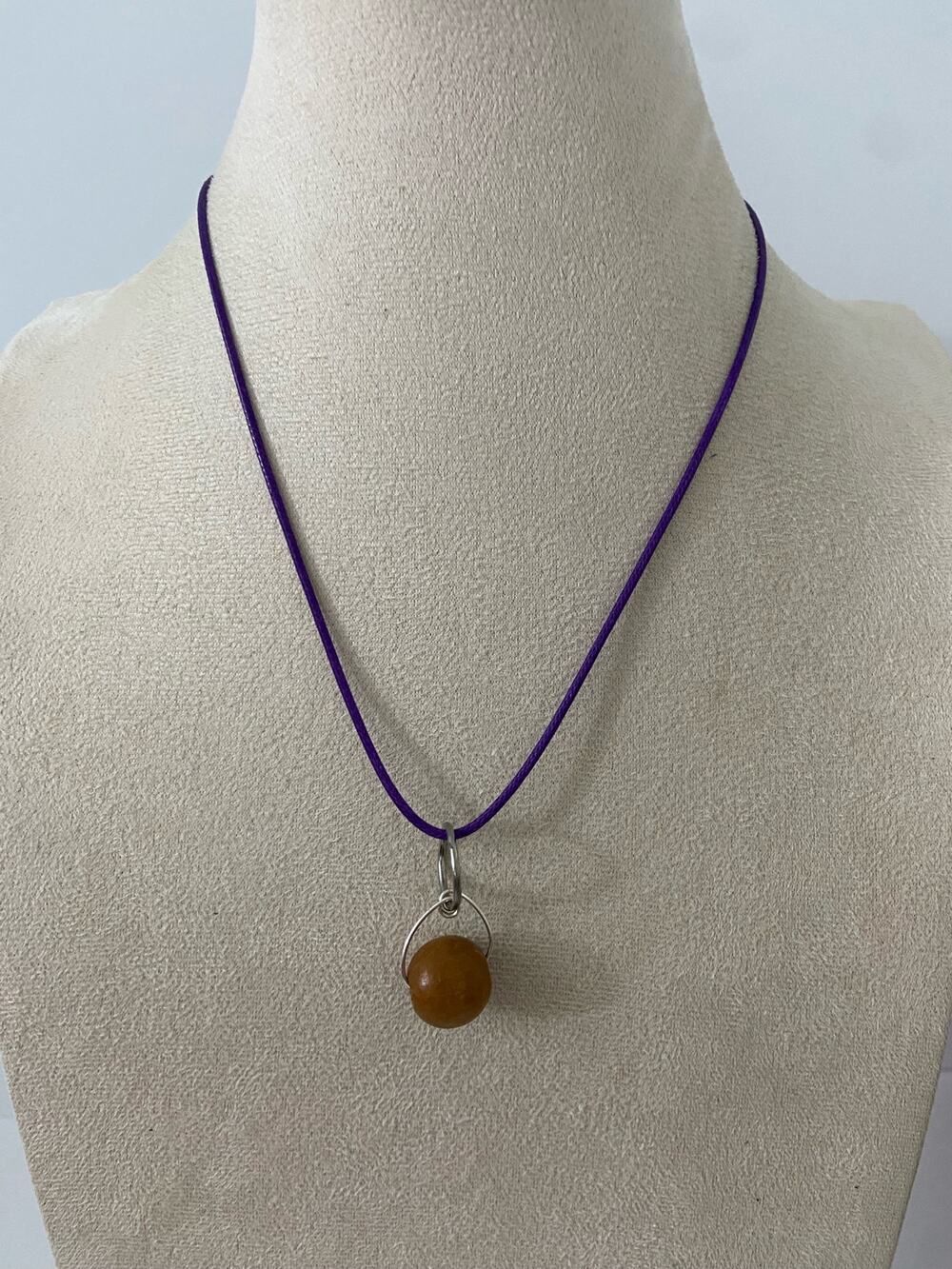 wood bead pendant necklace